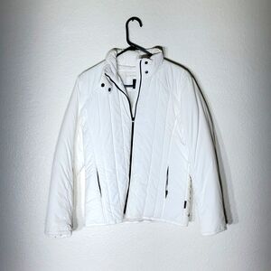 Ladies white Jacket. Suze small